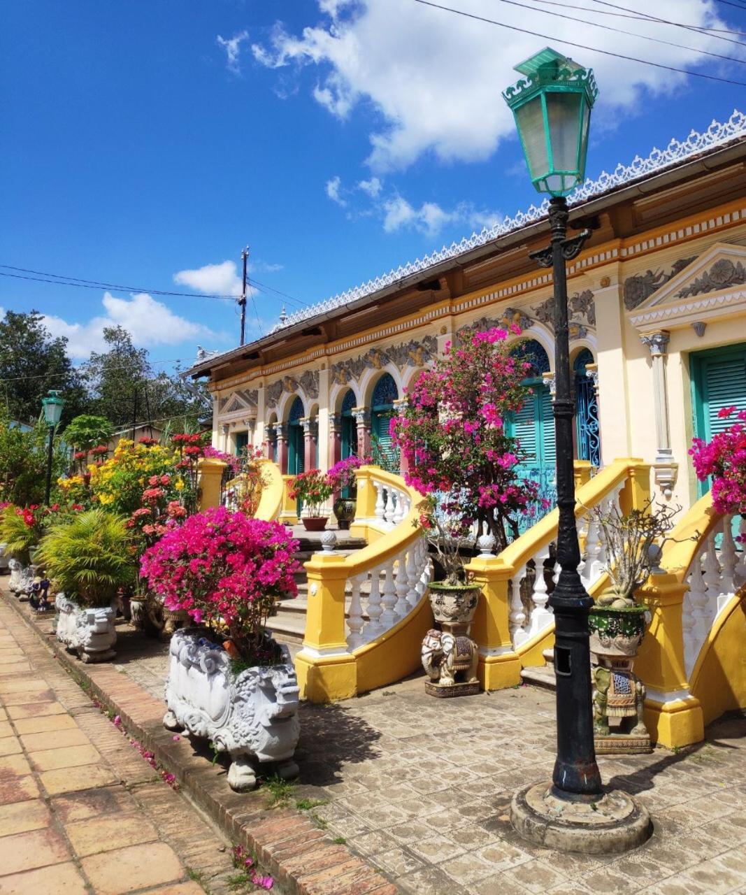 Midmost Boutique Hostel Cần Thơ Zewnętrze zdjęcie
